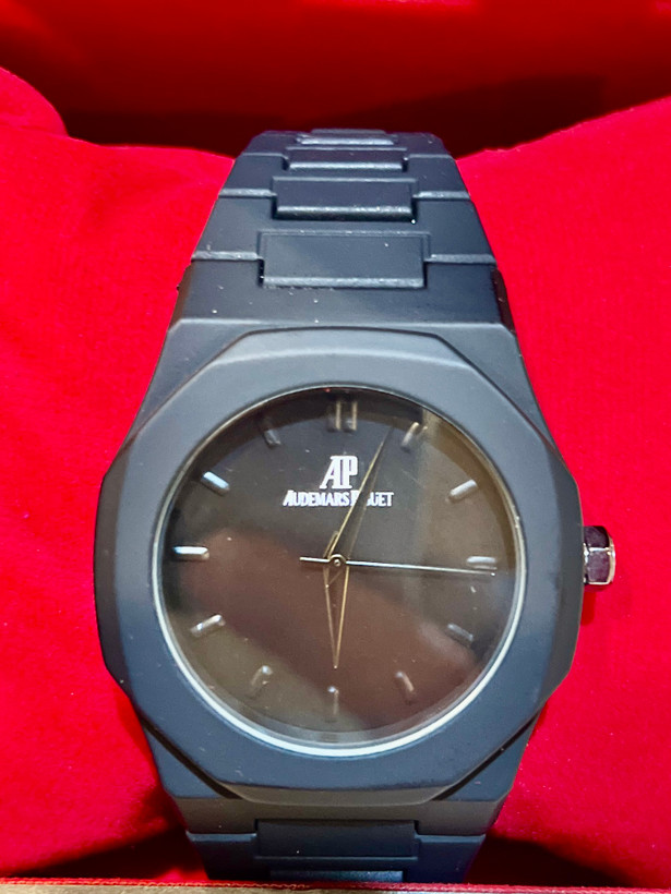 ساعت مردانه Audemars Piguet (AP) با بند پلیمری (کربنی)