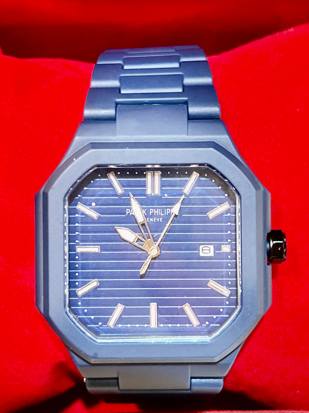 ساعت مردانه پتک فیلیپ Patek Philippeبا بند پلیمری (کربنی)-تقویم دار