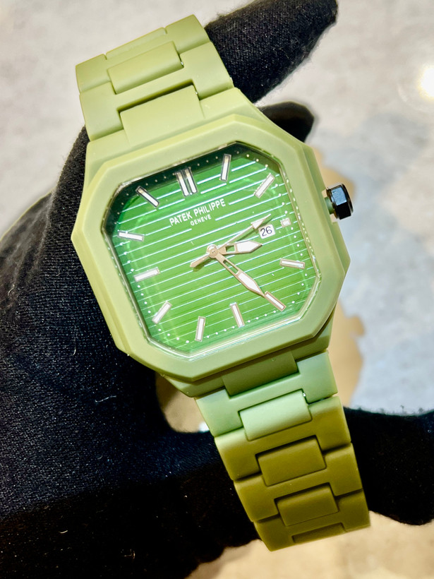 ساعت مردانه پتک فیلیپ Patek Philippeبا بند پلیمری (کربنی)-تقویم دار