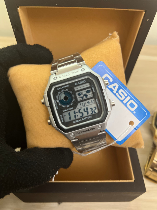 ساعت مردانه دیجیتالی کاسیو Casio جهان نما - بند استیل