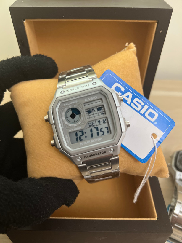 ساعت مردانه دیجیتالی کاسیو Casio جهان نما - بند استیل