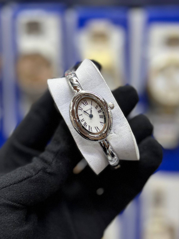 ساعت زنانه بنگل کارتیر رنگ سیلور -Cartier bangel Mini (Ladies)