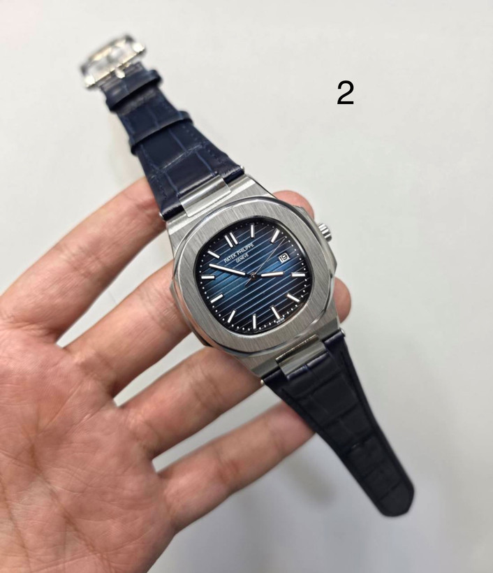 ساعت مردانه پتک فلیپ ناتیلوس -Patek Philippe NAUTILUS موتور ژاپنی