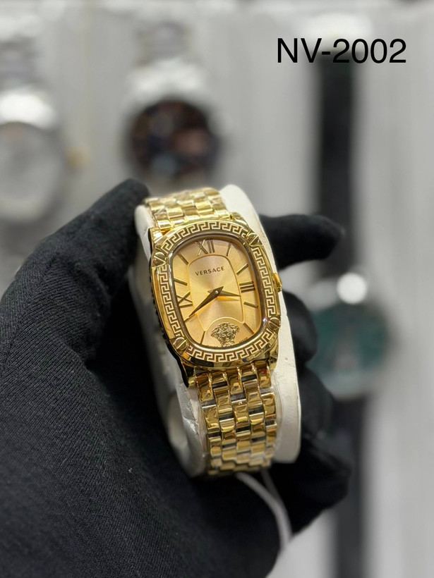ساعت زنانه ورساچه versace
