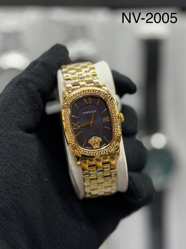 ساعت زنانه ورساچه versace